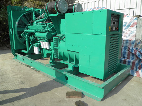 梁溪发电机租赁-厂家给大家介绍发电机失磁现象