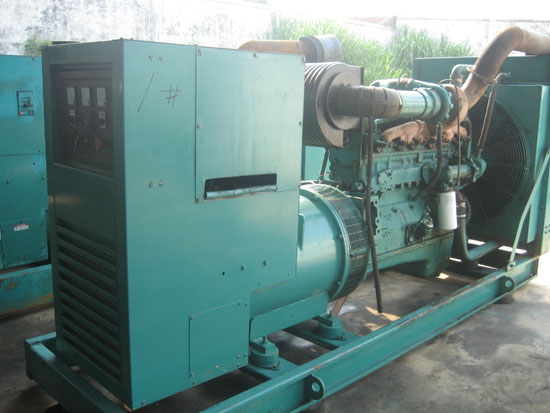 梁溪租赁发电机- 发电机碳刷磨损的原因是什么