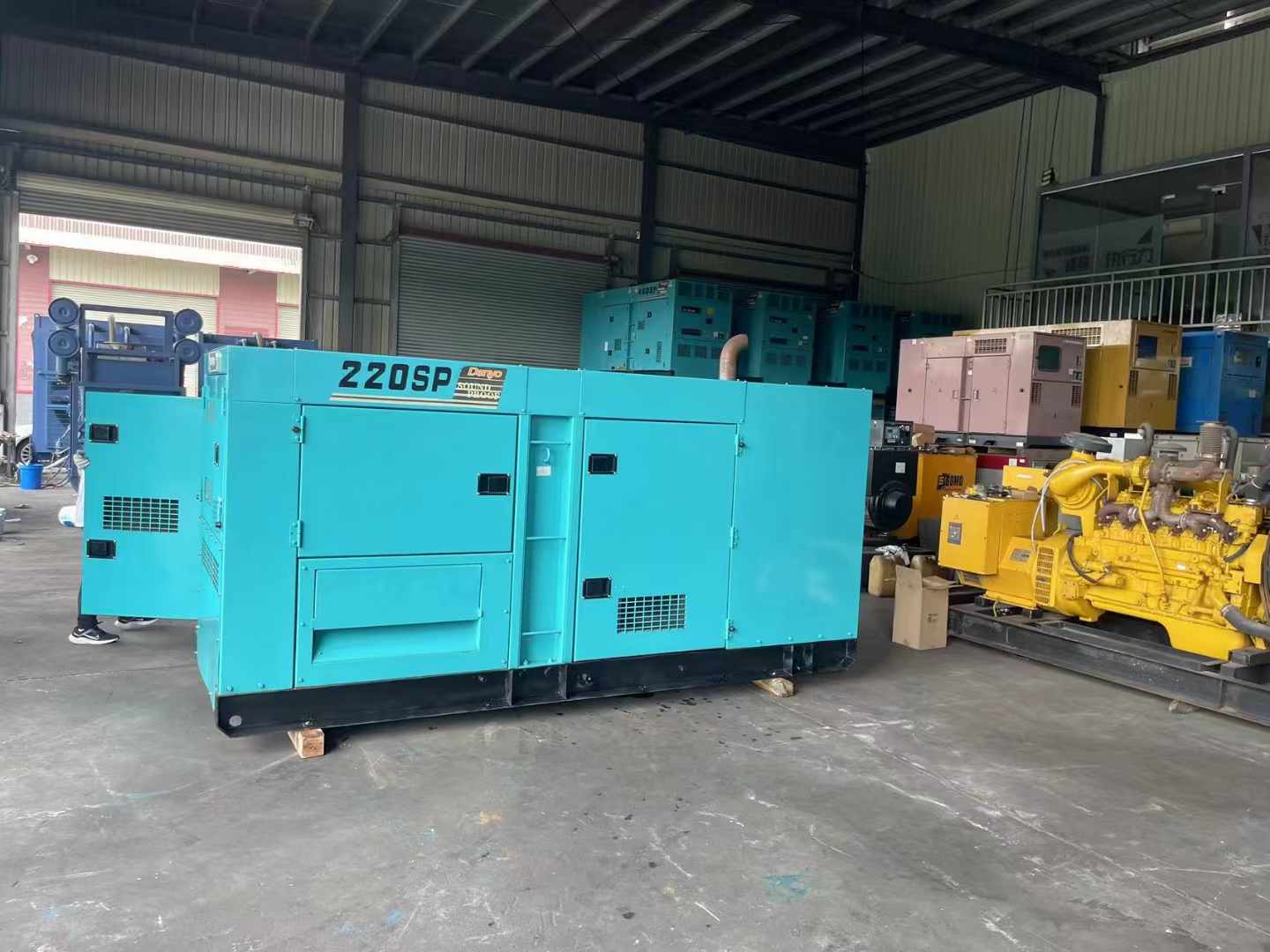 梁溪800kW 柴油发电机的输出电流波动范围是多少？