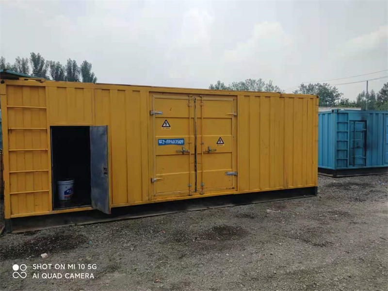 梁溪如何保证发电机组配合光伏储能装置补电系统的稳定性和可靠性？