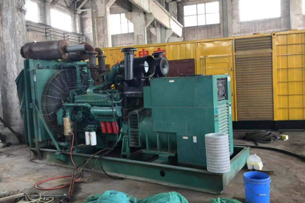 梁溪发电机组的空气滤清器应该如何保养？