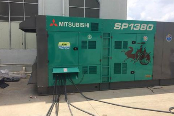 梁溪为什么有些柴油发电机组的输出电压可以调节？