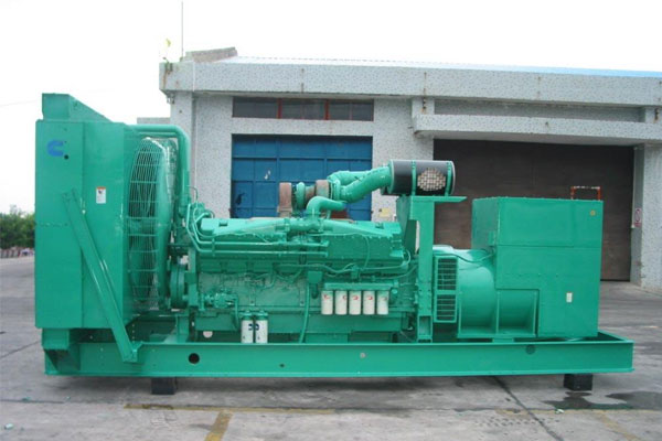 梁溪工厂发电机应急发电时如何更准确地检查发电机状态？